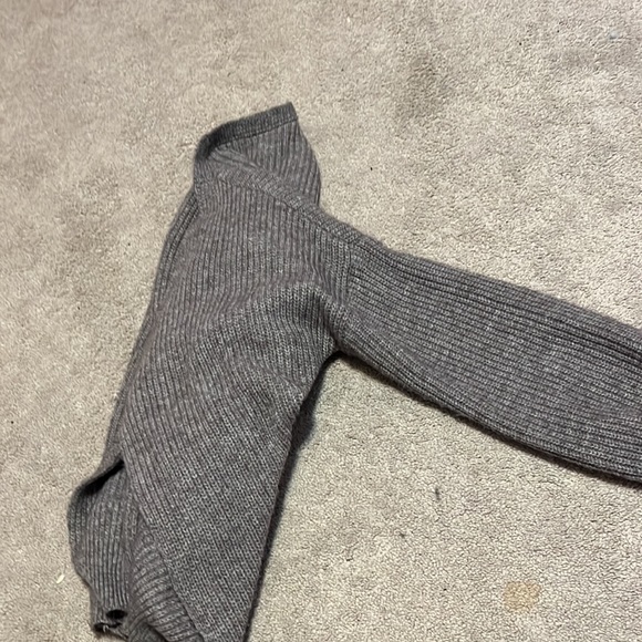 this is a very soft shein grey sweater in small and fits just right - Picture 2 of 3